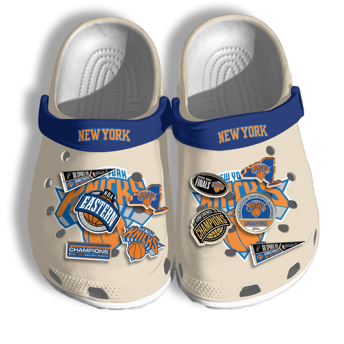 New York Knicks 2026 NBA Finals Clogs Cream - Charms Gift Set
